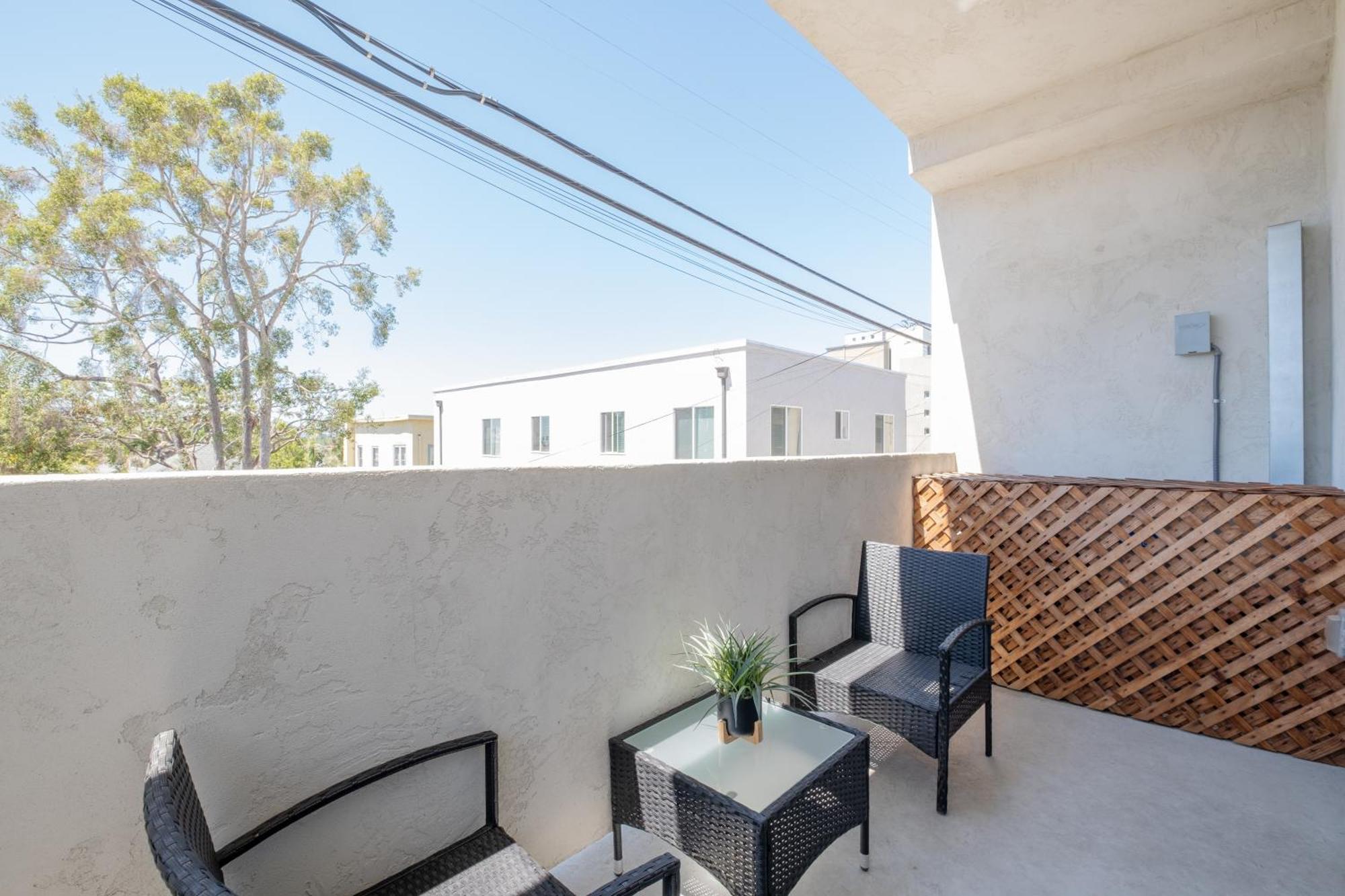 4048 Stylish In Hillcrest Mission Hills San Diego